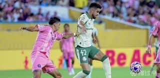 德扑翻牌：面对强范围的防守下注。（德扑翻牌圈：对强范围的防守性下注策略）